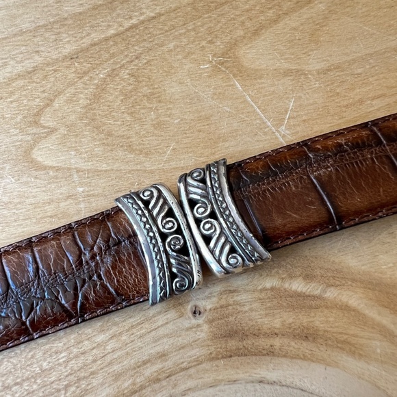 LEATHER BELT WOMENS BROWN CROC EMBOSSED WESTERN BOHO VTG INSPIRED INTRICATE - Picture 5 of 11